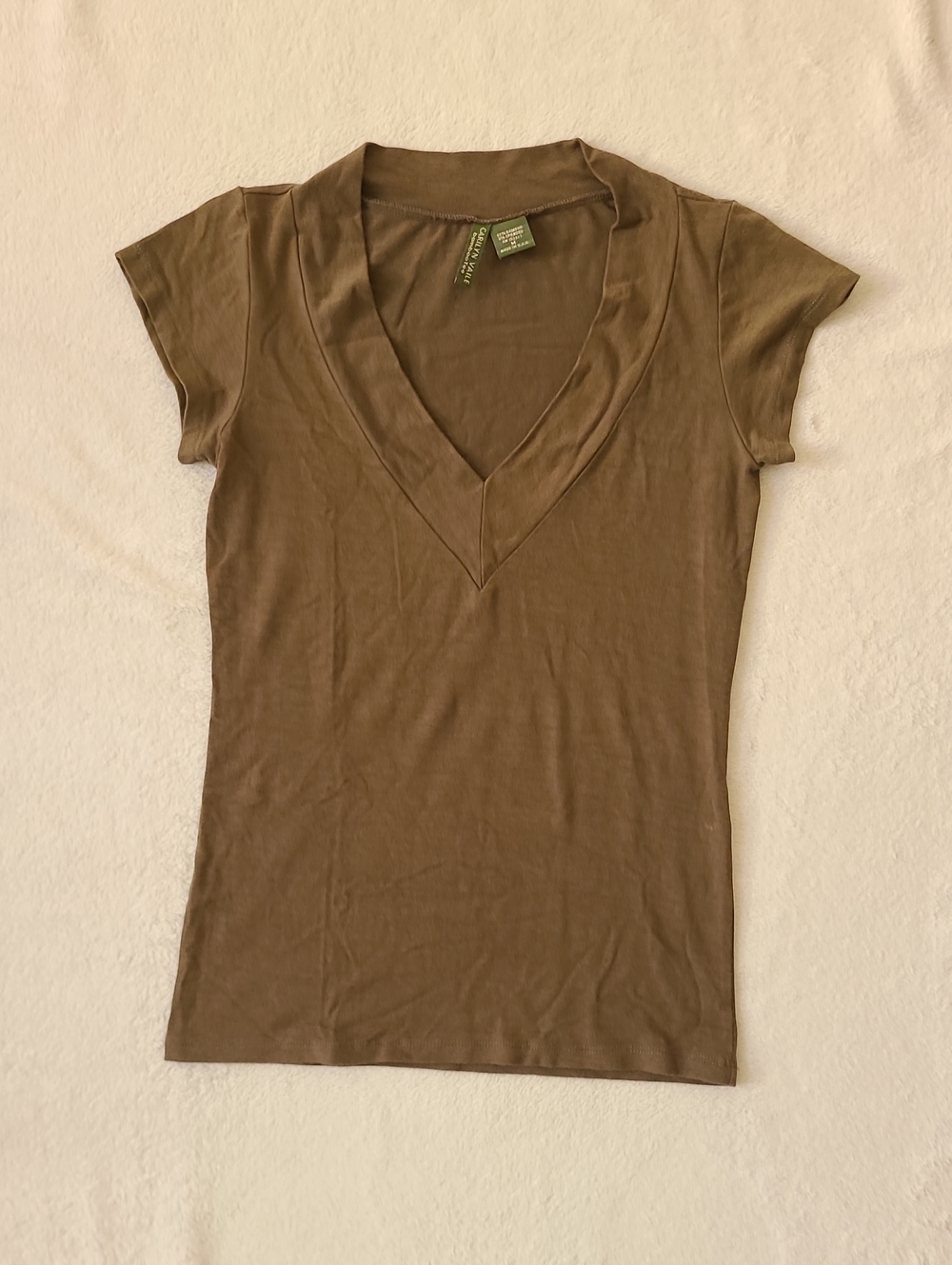 Carilyn Vaile Green Bamboo V Neck Tee Shirt Short Sleeve Medium Soft Loungewear